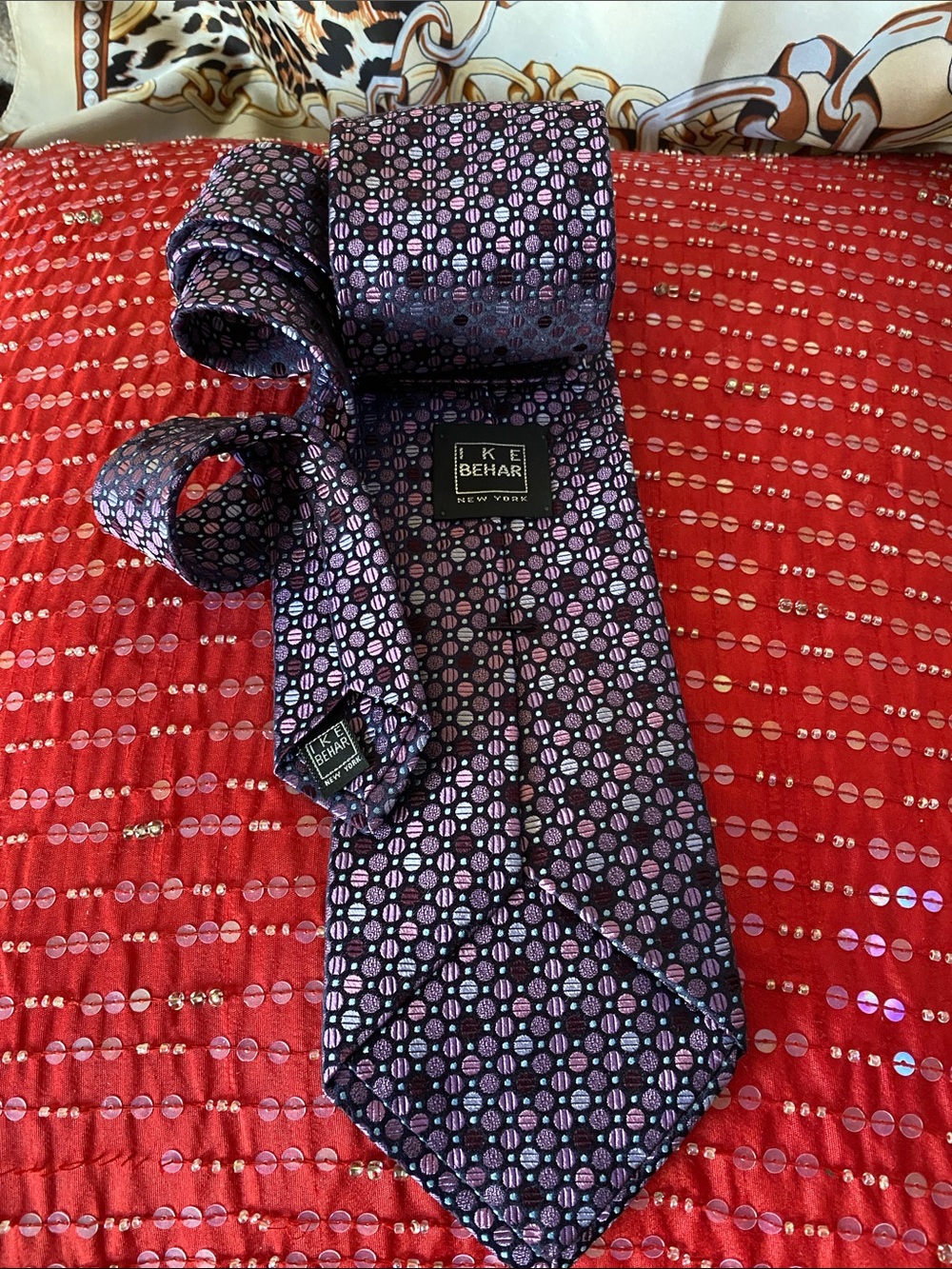 Ike Behar New York 💯 Silk Hand Tailored Textured Luxury Tie NWOT